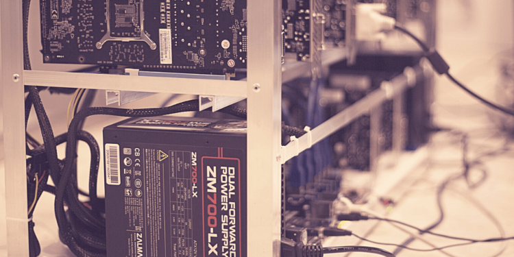 crypto mining rig